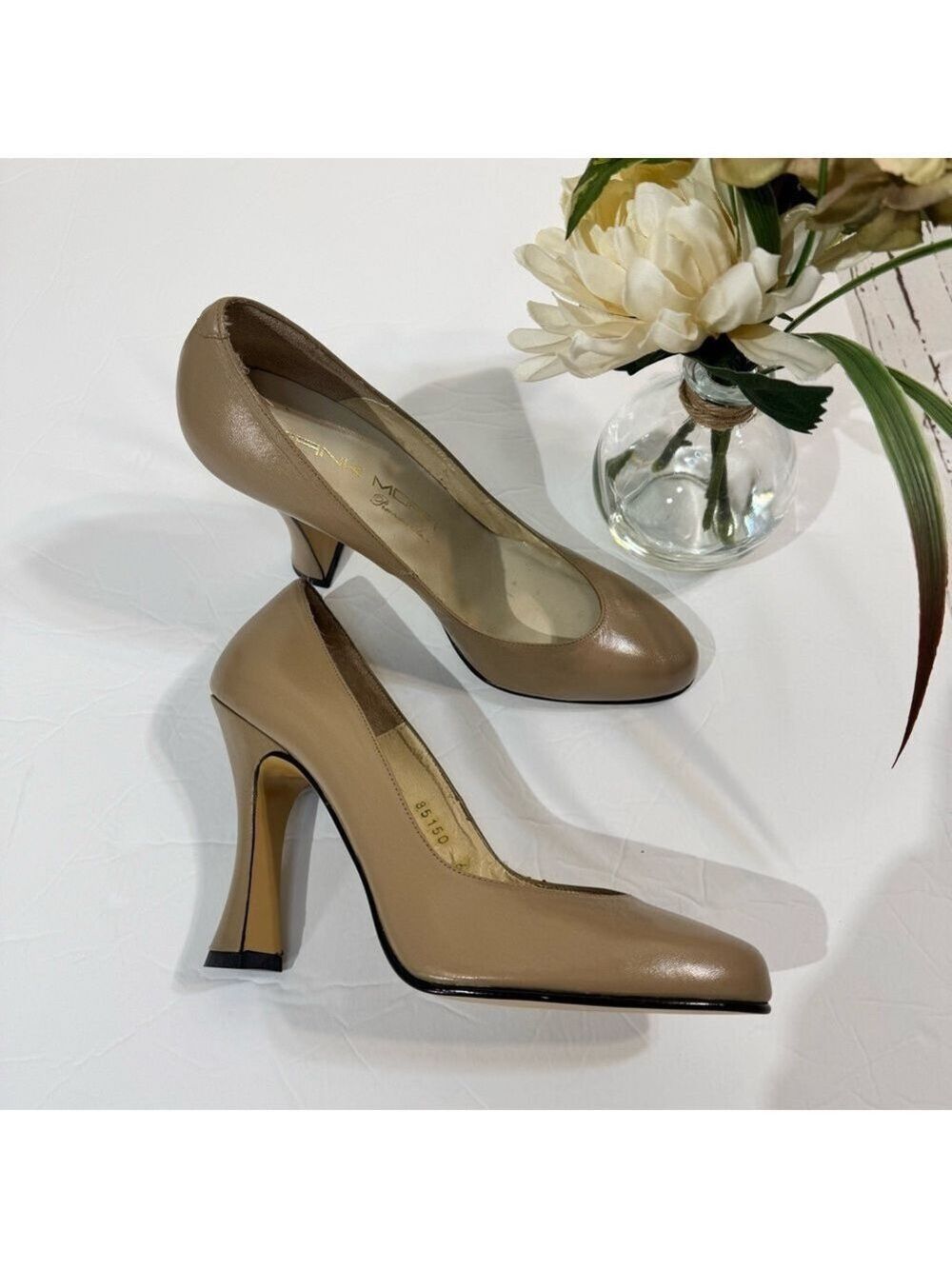 Vintage Frank Mora Tan Leather Women's Heels 6